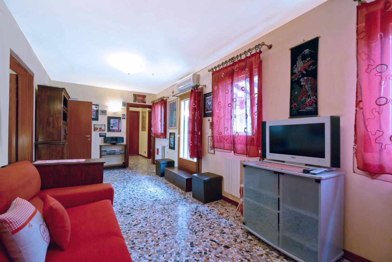 Апартаменти Ve.N.I.Ce Cera Casa Della Zia Венеція Екстер'єр фото