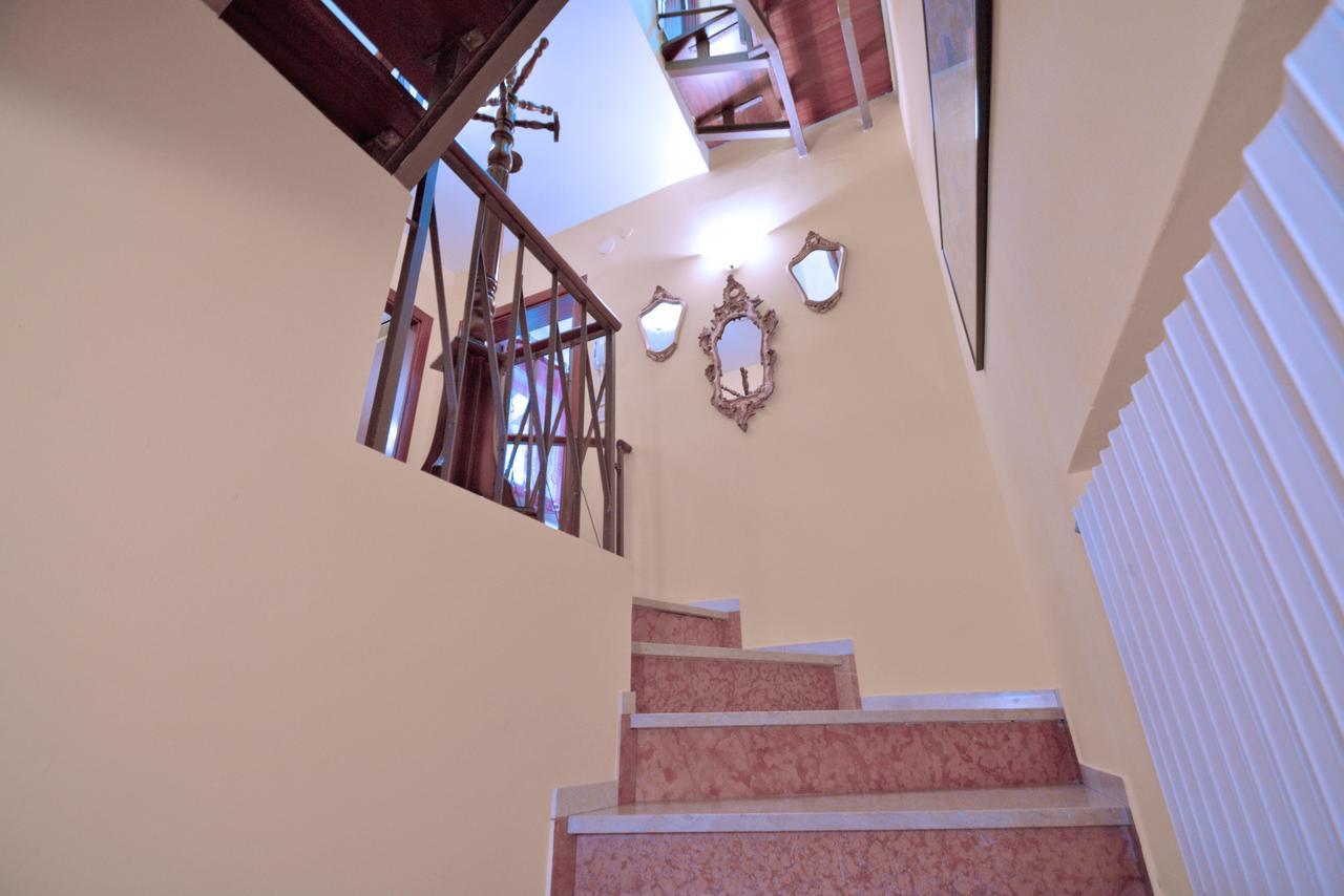 Апартаменти Ve.N.I.Ce Cera Casa Della Zia Венеція Екстер'єр фото